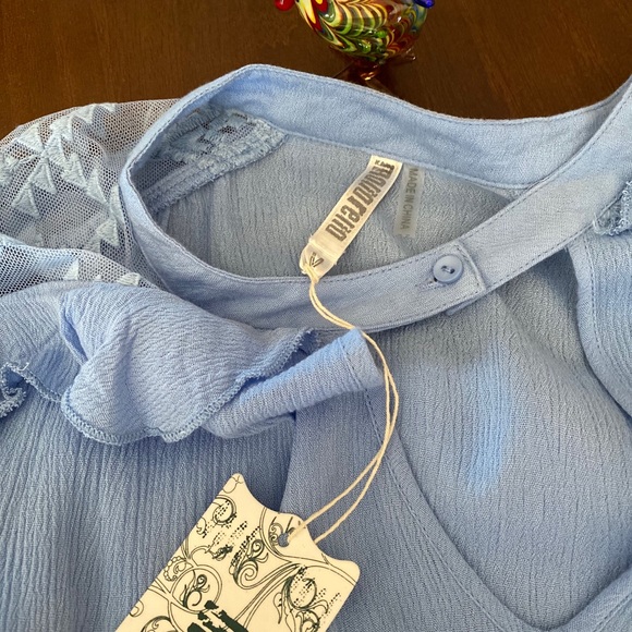 Boho Chic Ruffles & Lace Blue Blouse - Picture 2 of 12